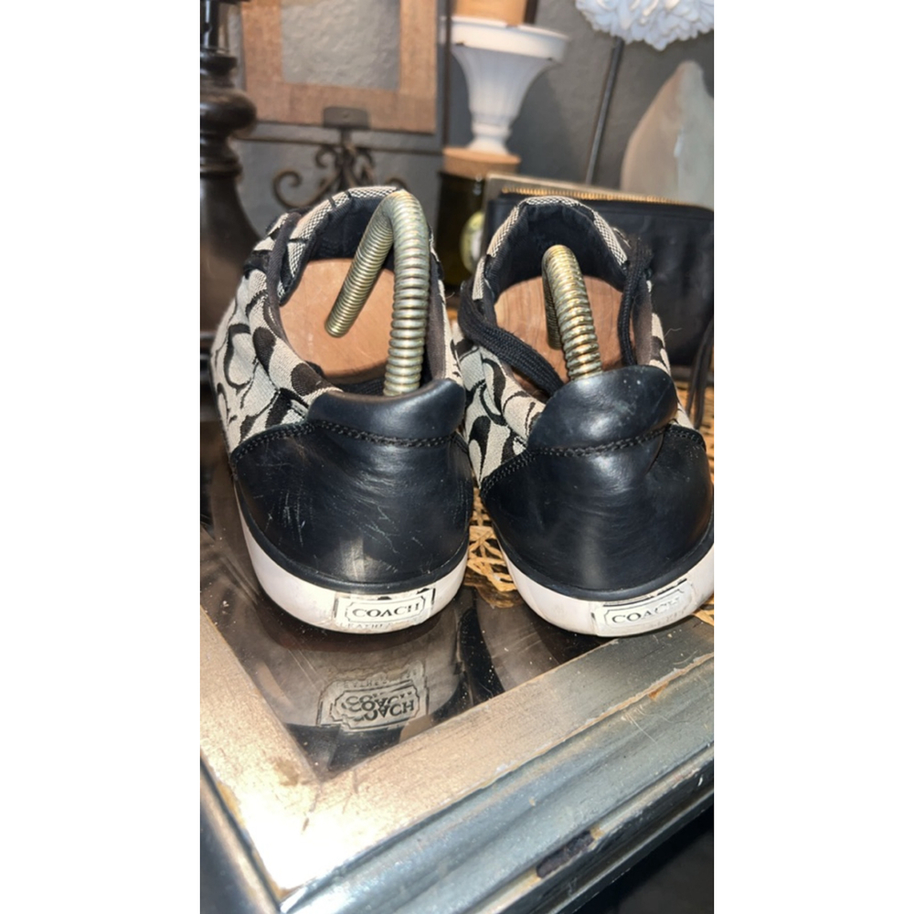 Women's Coach Black and White Signature Canvas Sneakers Size 7.5 - Picture 3 of 6